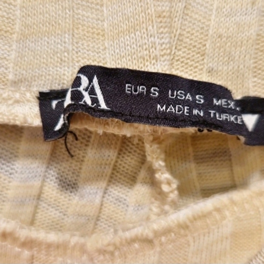 Zara Womens‎ Ribbed Knit Pants Size Small Beige Lettuce Hem Baby Flare Leggings - Picture 4 of 5